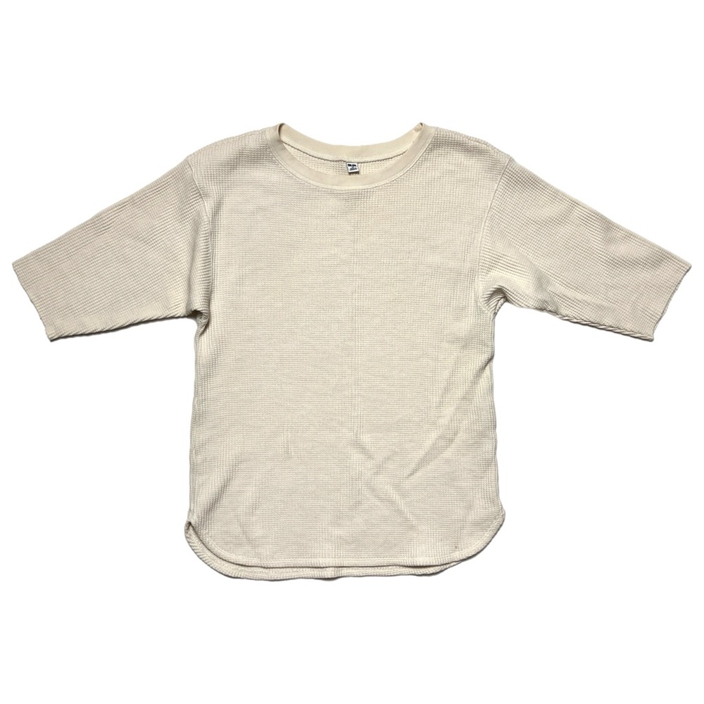 ivory / cream uniqlo thermal with 3/4 length cutoff sleeve (XS)